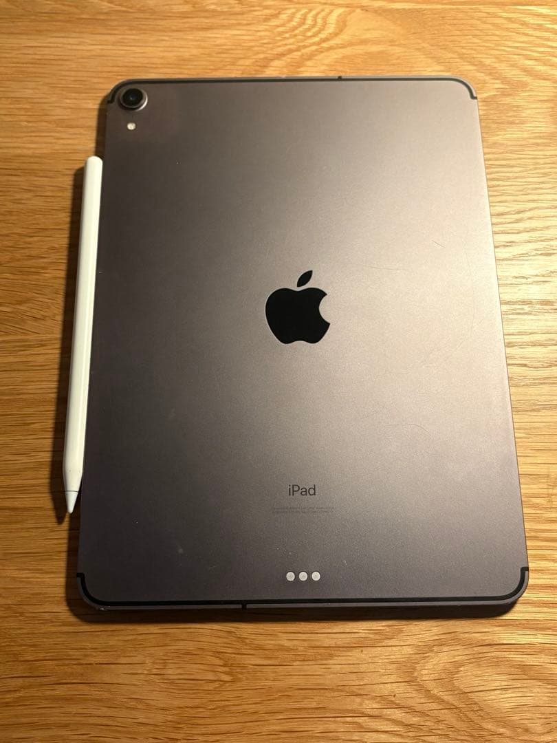 iPad Pro 11インチ　cellularモデル64GB