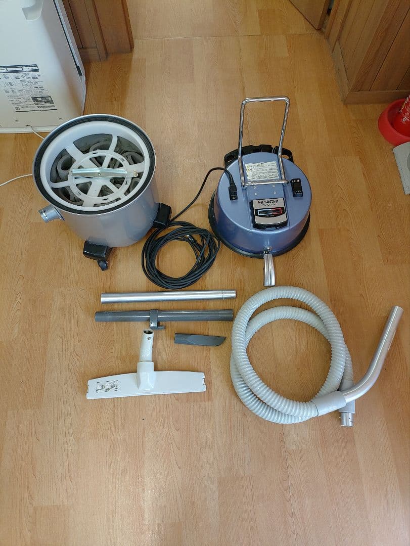 HITACHI　業務用掃除機　CV-97A2