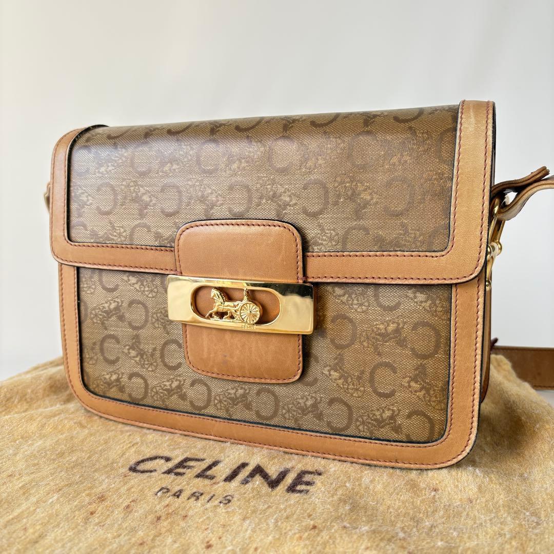 セリーヌ　Cマカダム ショルダーバッグ 馬車金具 ゴールド金具 ブラウン