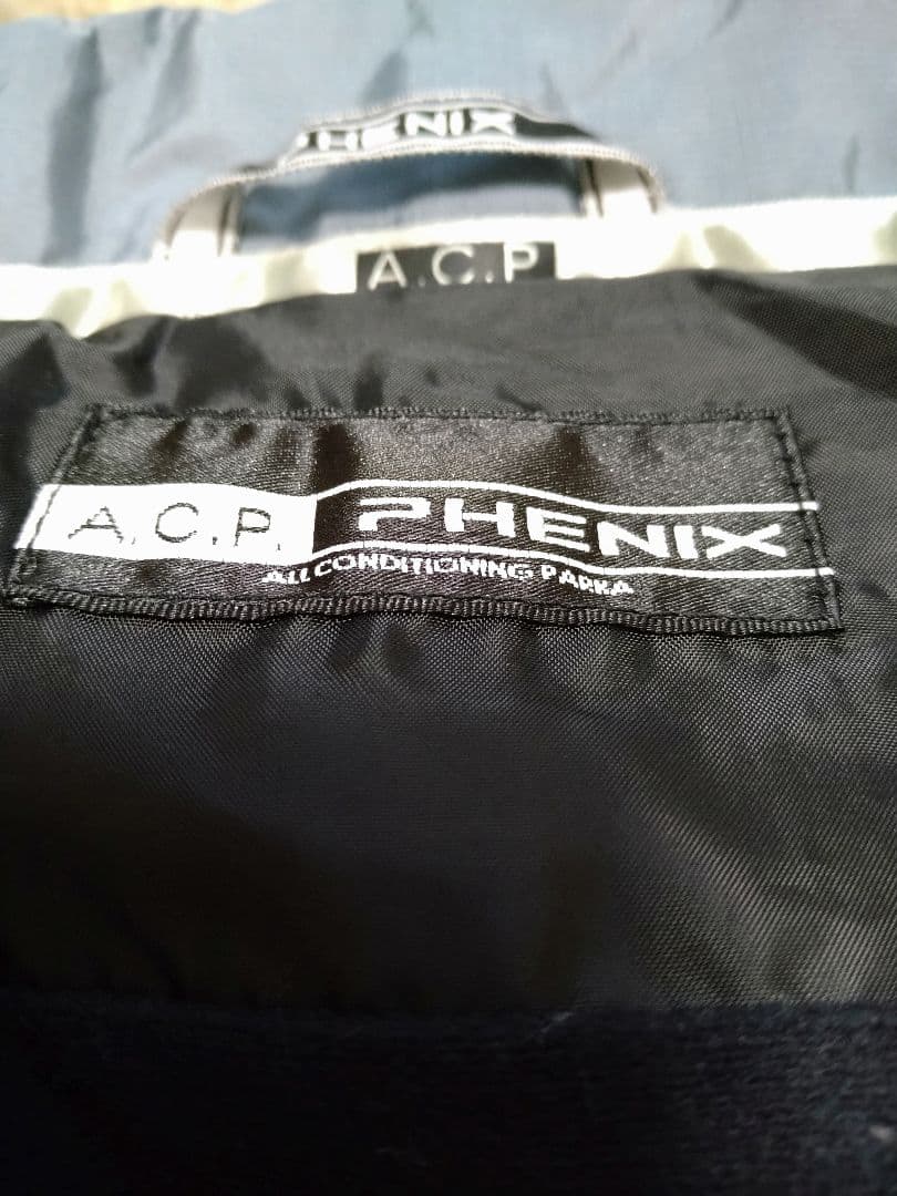 PHENIX　イエロー フード付き スキーウェア