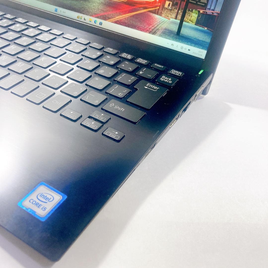 w81✨8世代 快適/薄型軽量/Core i5/爆速SSD✨すぐ使えるノートPC