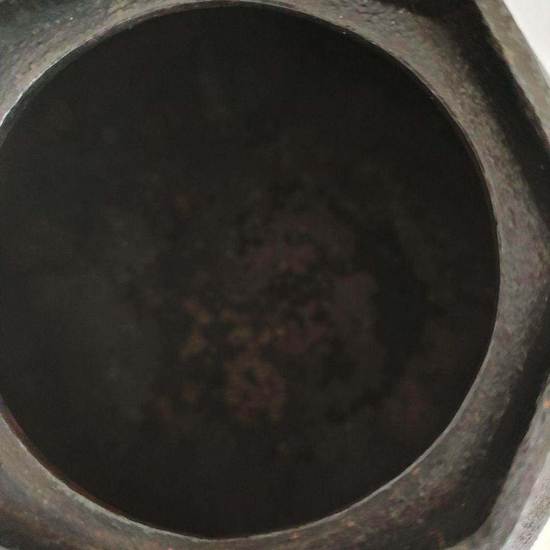 八角形 鋳鉄 鉄瓶 つまみ付き（南部鉄器）