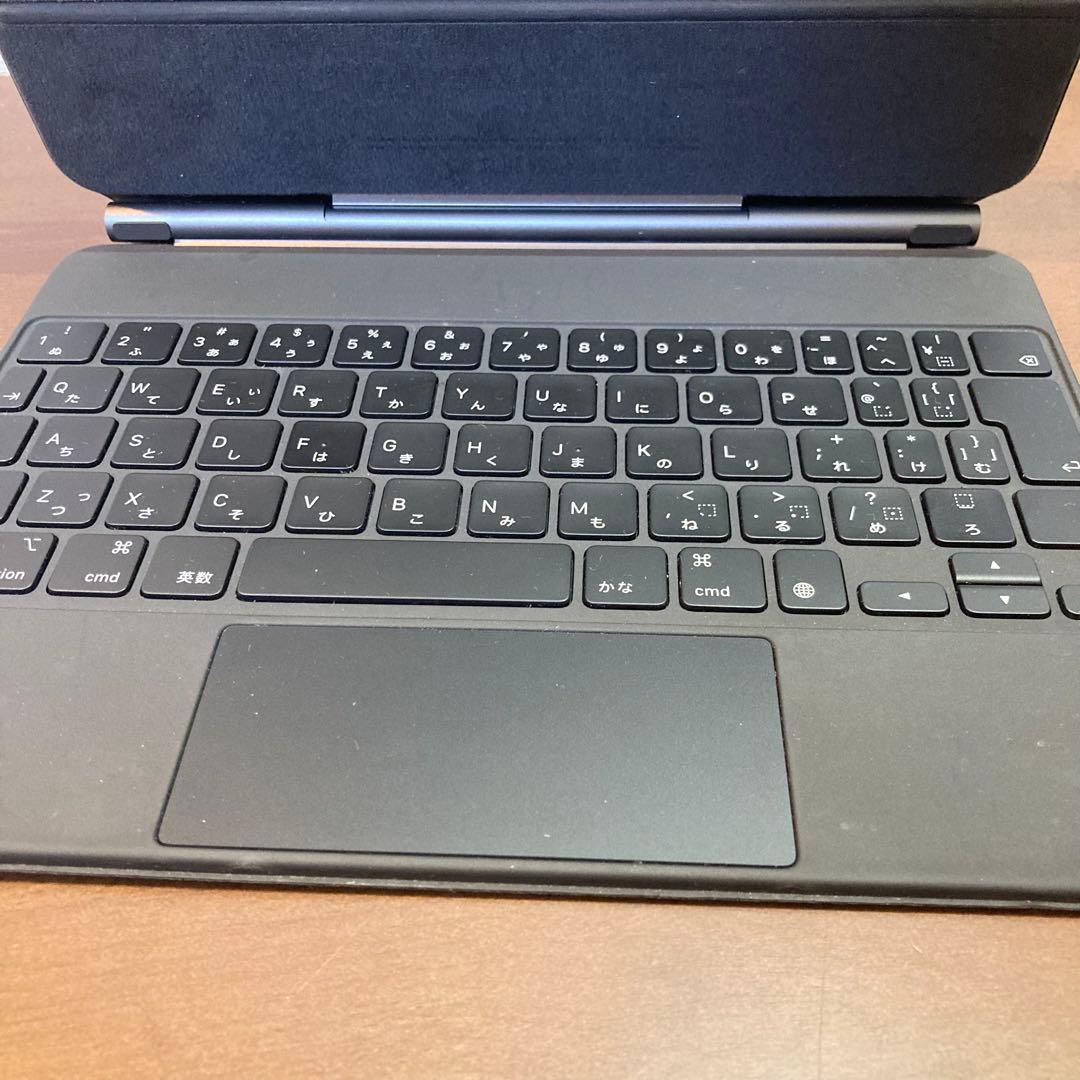 Apple 11インチ iPad Magic Keyboard MXQT2J/A