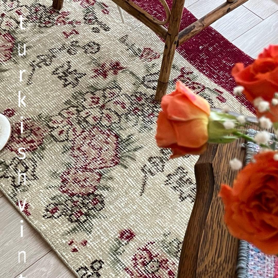 レッド✳︎60×151✳︎ フラワー　ローズ　ランナー　トルコヴィンテージラグ