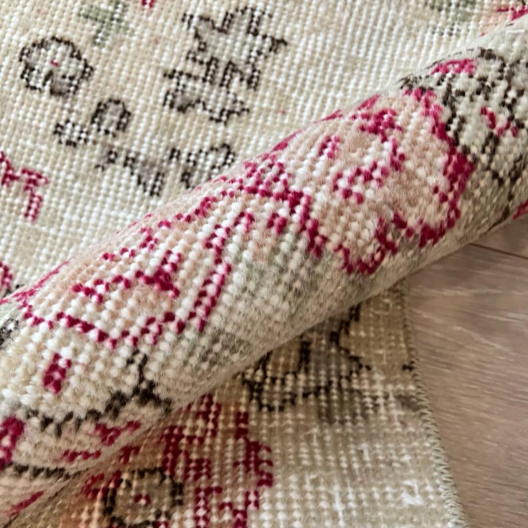 レッド✳︎60×151✳︎ フラワー　ローズ　ランナー　トルコヴィンテージラグ