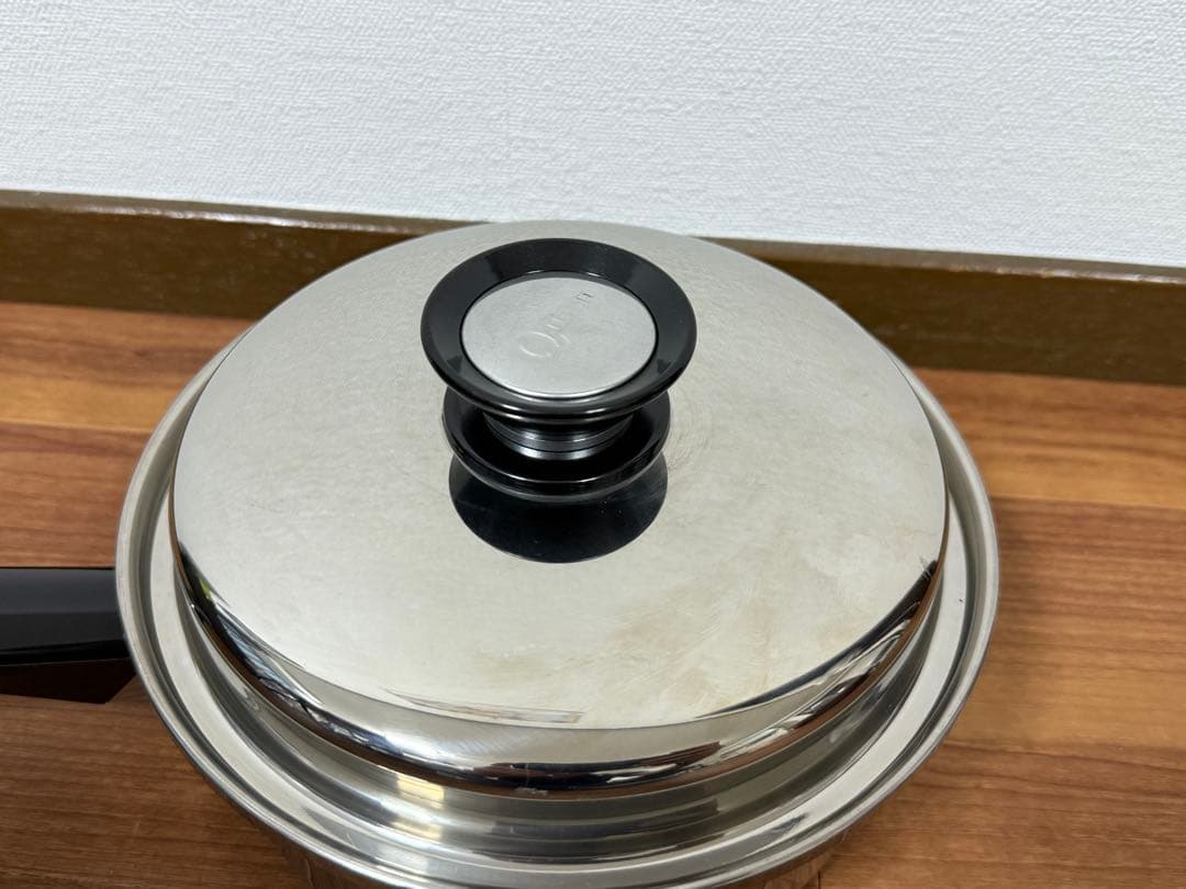 【美品】アムウェイ　中ソースパン