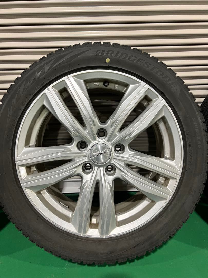 スタッドレスタイヤ＋アルミホイール 4本セット 17インチ