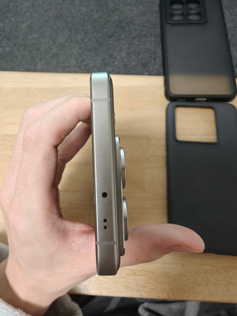 Xiaomi 14T Pro 本体 チタングレー