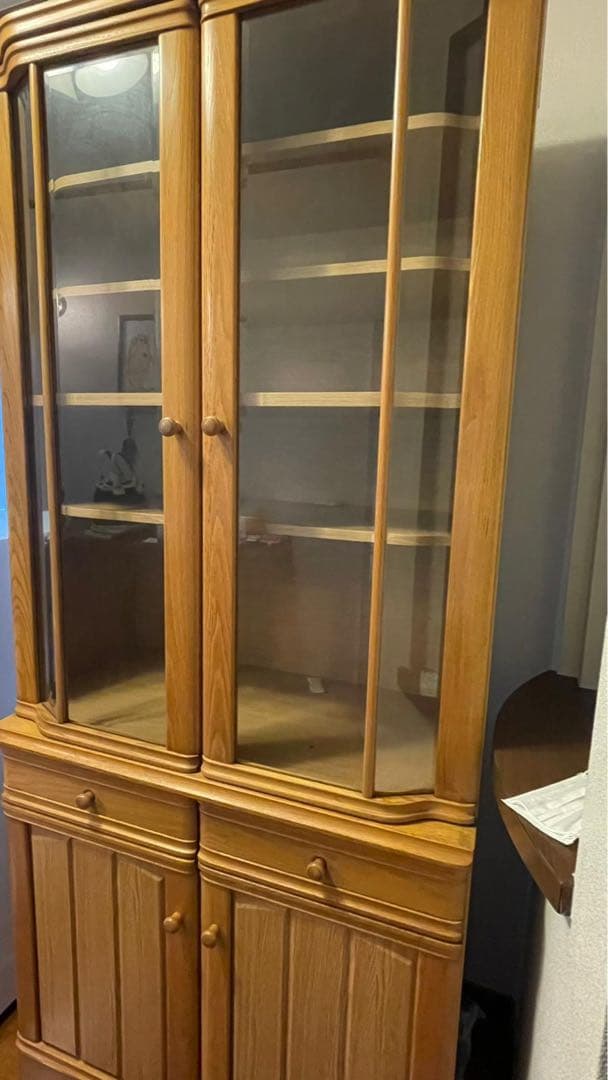 岩国市内取りに方　食器棚