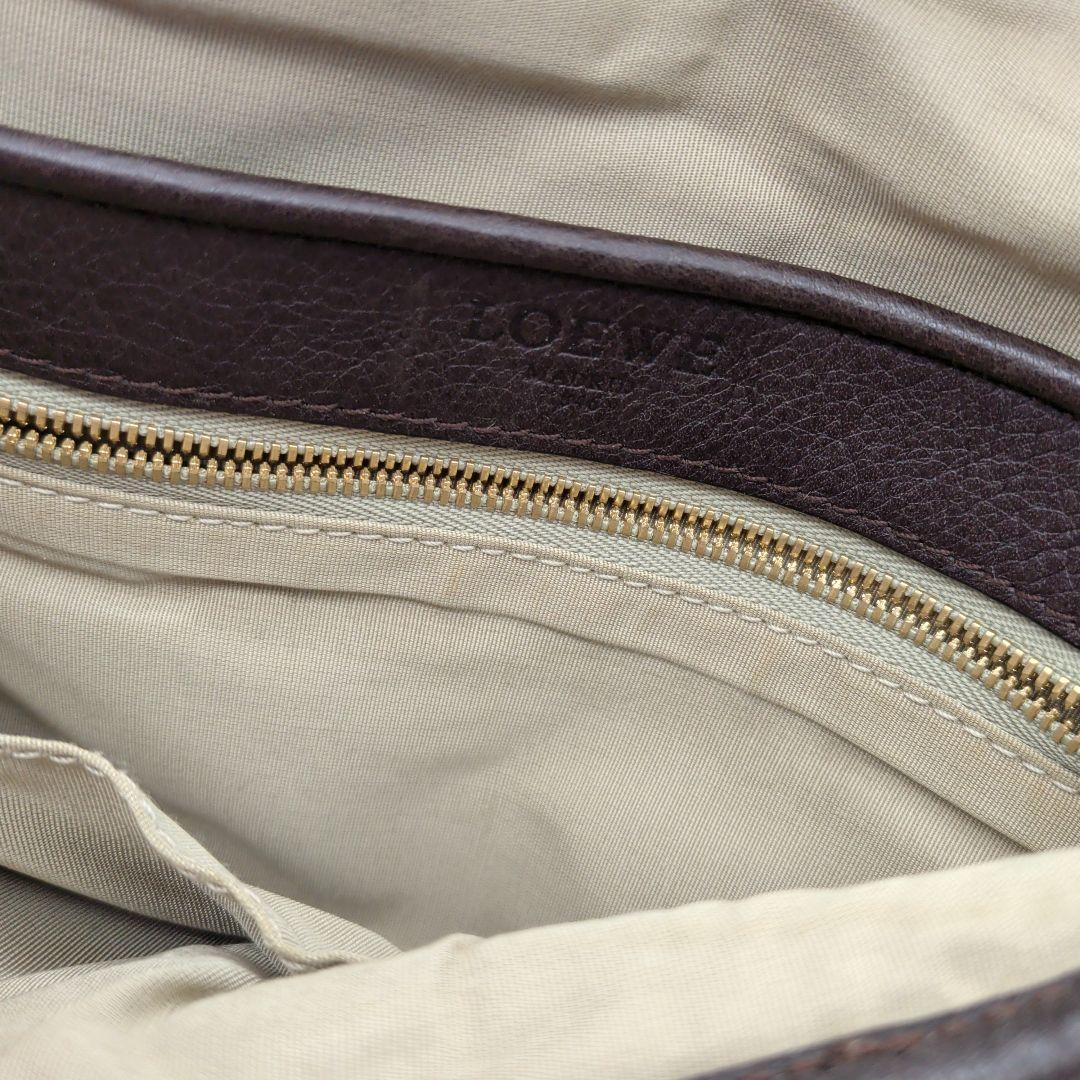 LOEWE ロエベ ショルダーバッグ 革製 ブラウン レディースバッグ
