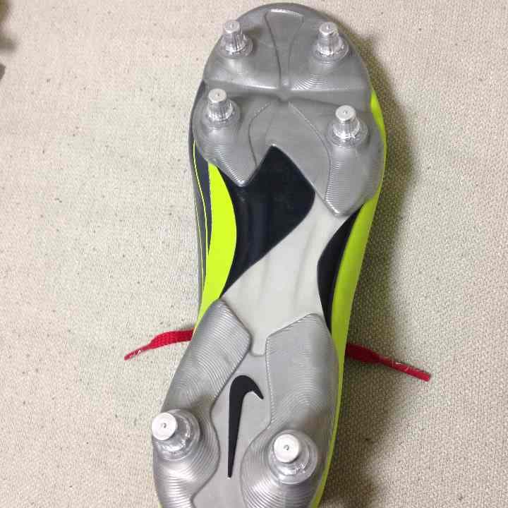 ナイキ マーキュリアル  取り替え