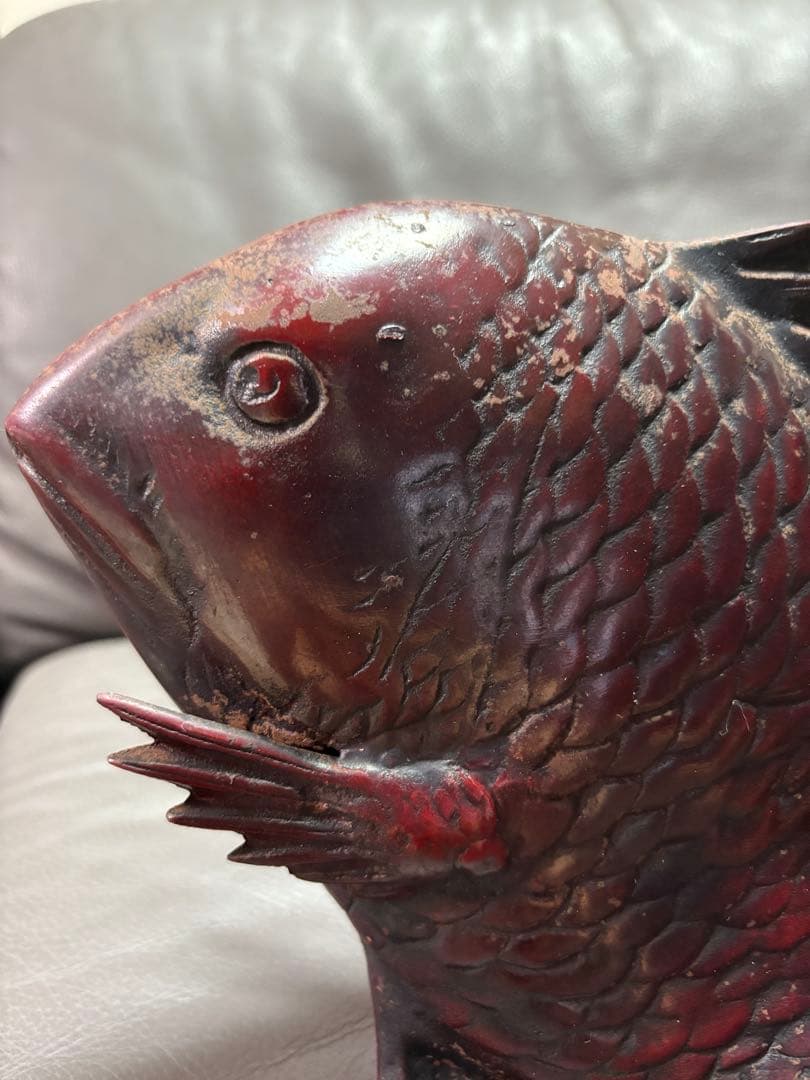 恵比寿さまと鯛の置物