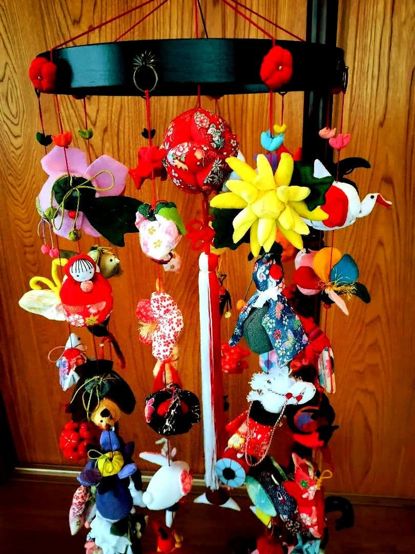 ちりめん細工　つるし飾り