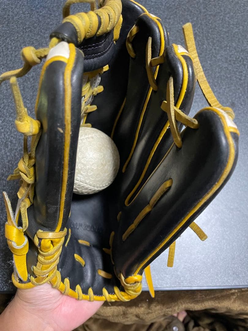 軟式外野用グローブ　オンクラウドナイン