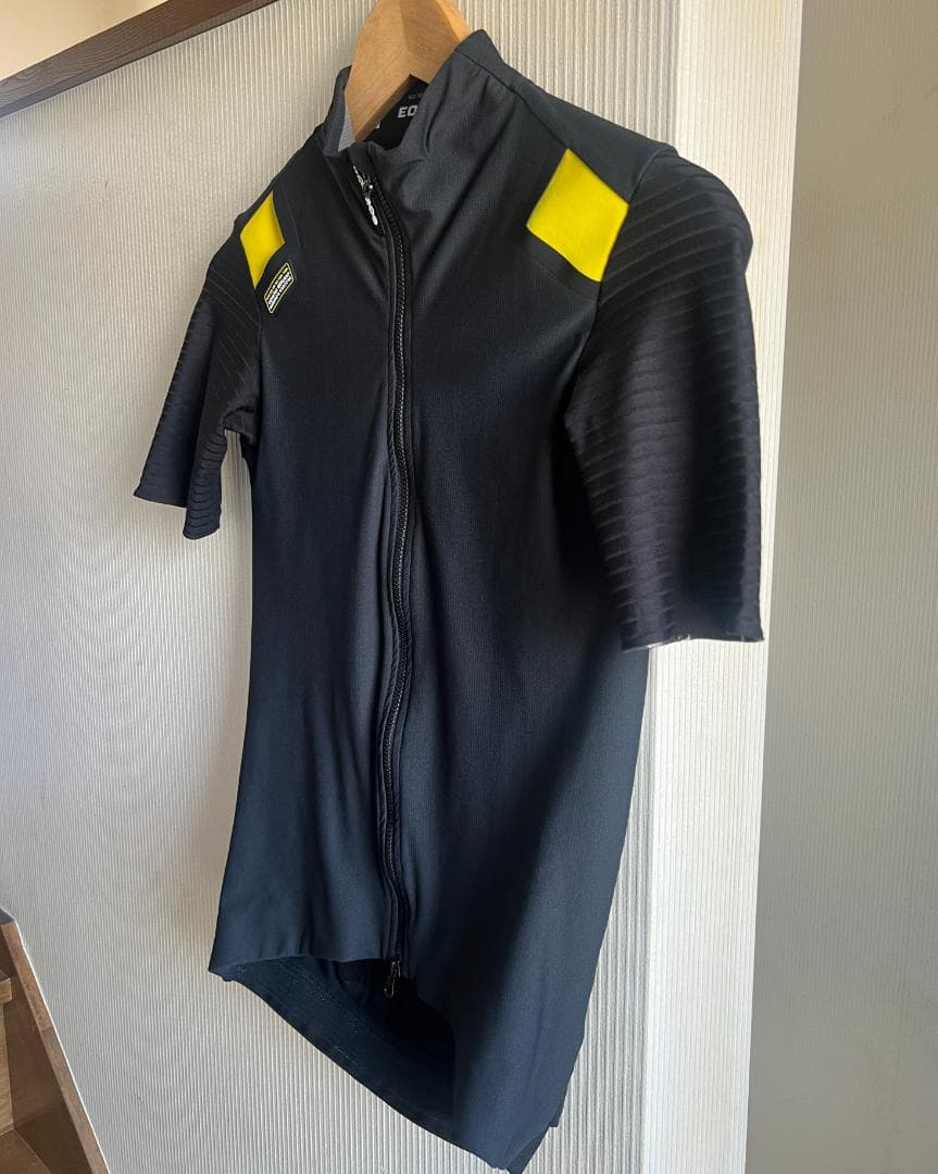 2020年 ASSOS 春秋向け レーシングフィット 半袖ジャージ / Sサイズ