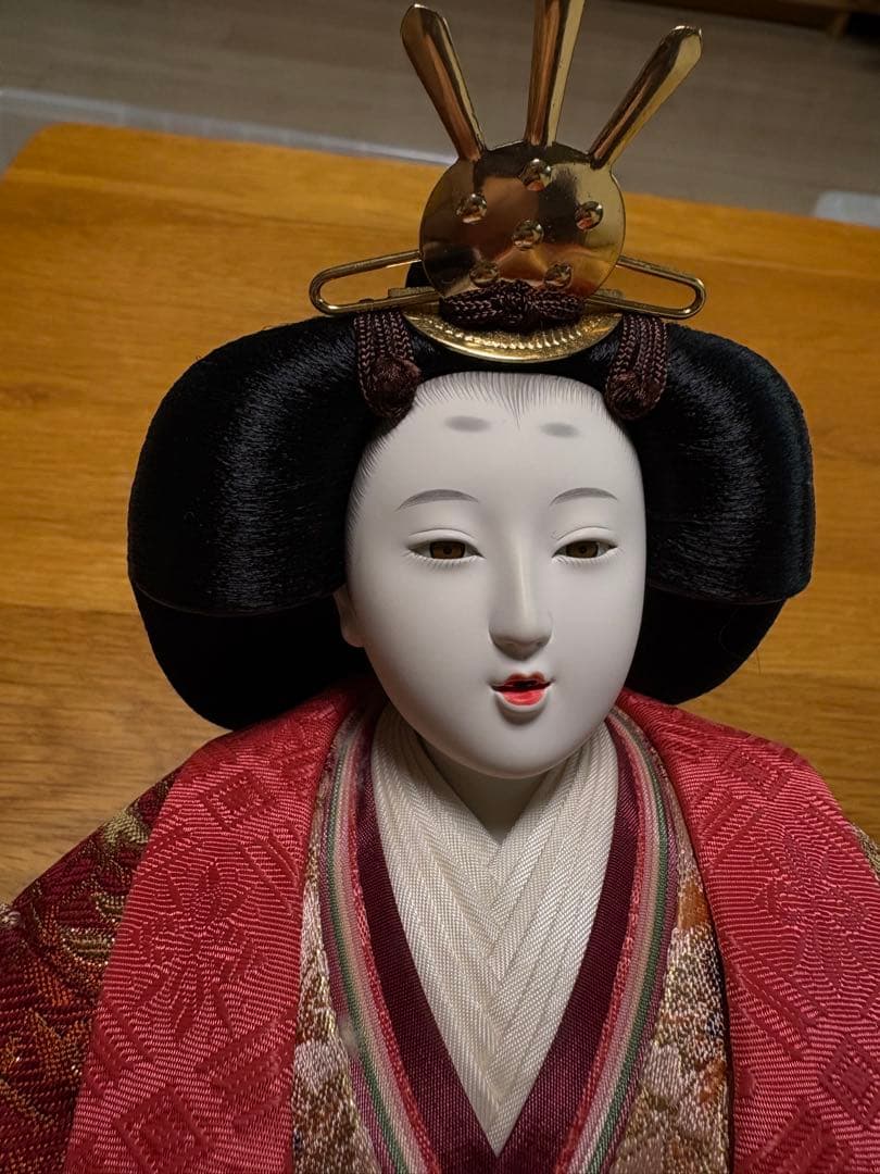 伝統的なひな人形セット