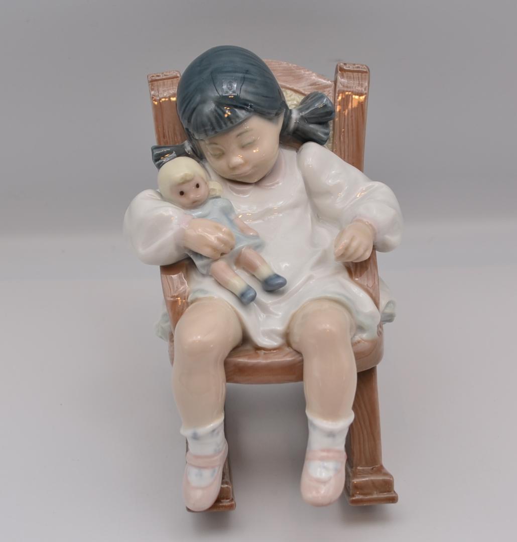 お昼寝／疲れちゃった　★リヤドロ　２体セット　スペイン　ポーセリン　光沢仕上げ