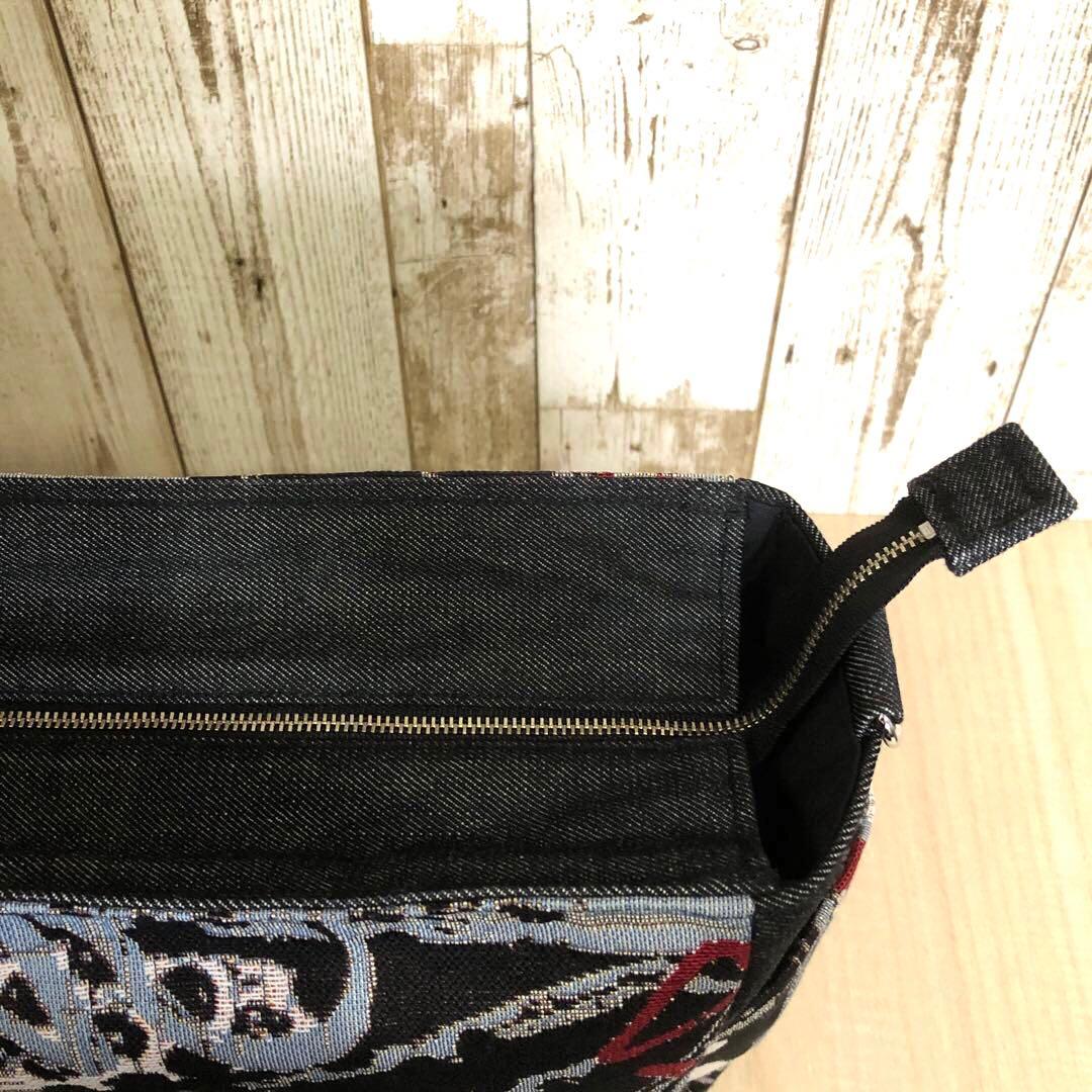 ショルダーバッグ　ハンドメイド　デニムリメイク　ブラック　ラクガキ【新品デニム】