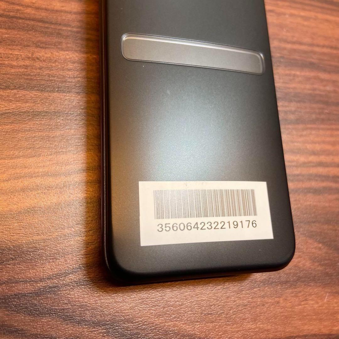 GRATINA グラティーナ KYF39SKA ガラケー 3078