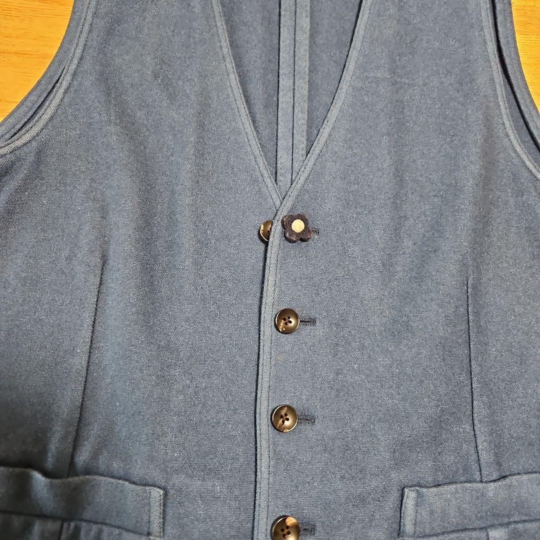 【新品に近い】ラルディーニ　秋冬ジレ　カシミア100%　S44　定価約9万円