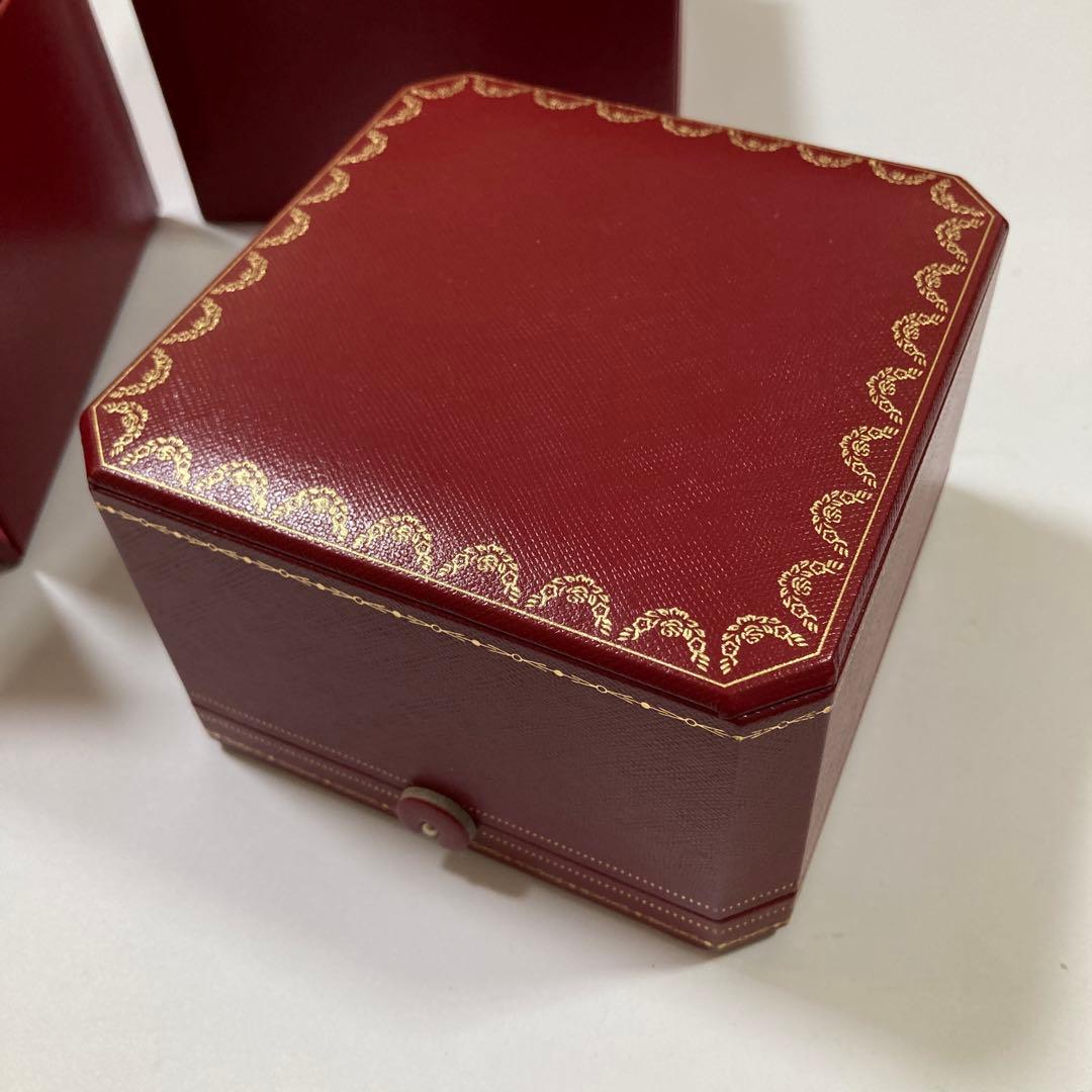 美品　カルティエ　ブレスレット　ケース　空箱　現行品　N