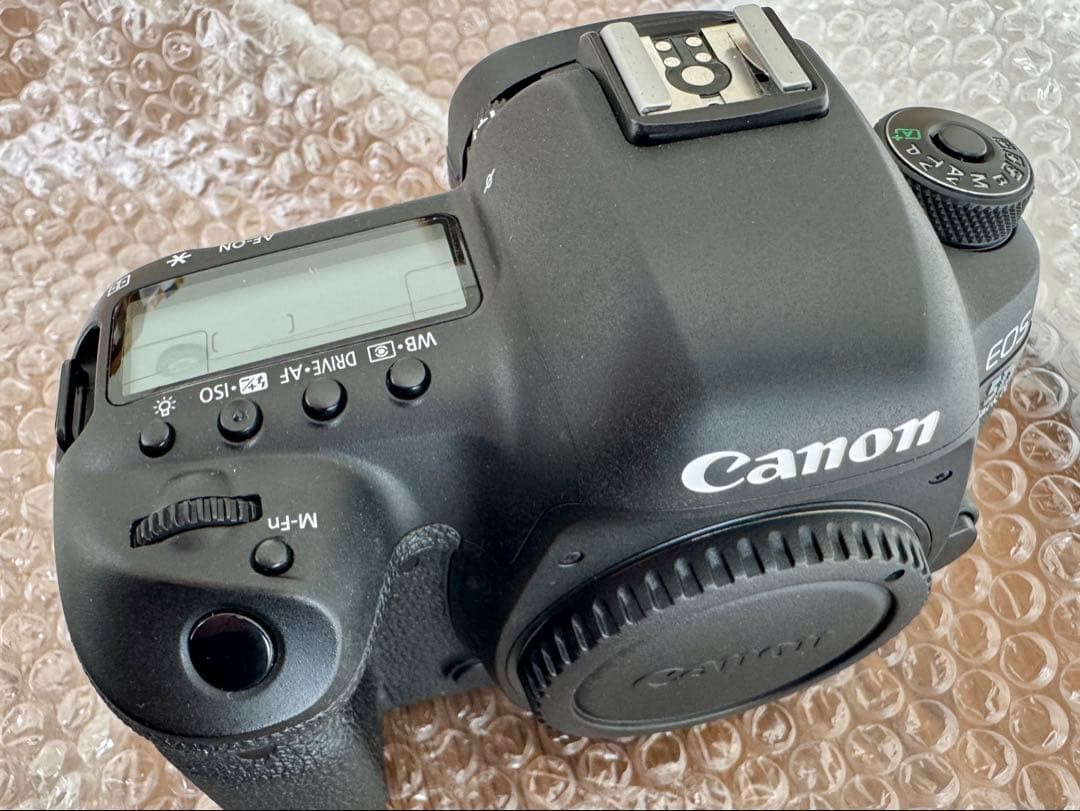 Canon EOS 5D Mark IV デジタル一眼レフ　美品　5D 4