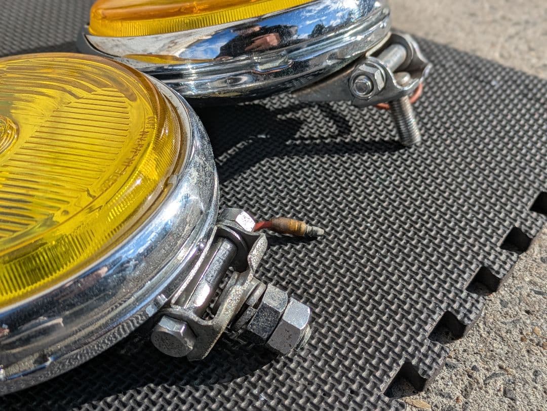 フォグランプ デュアルカウルロケットカウル 2個セット H3 イエローレンズ