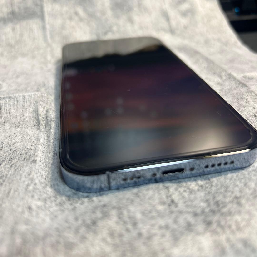 iPhone 12 pro本体中古