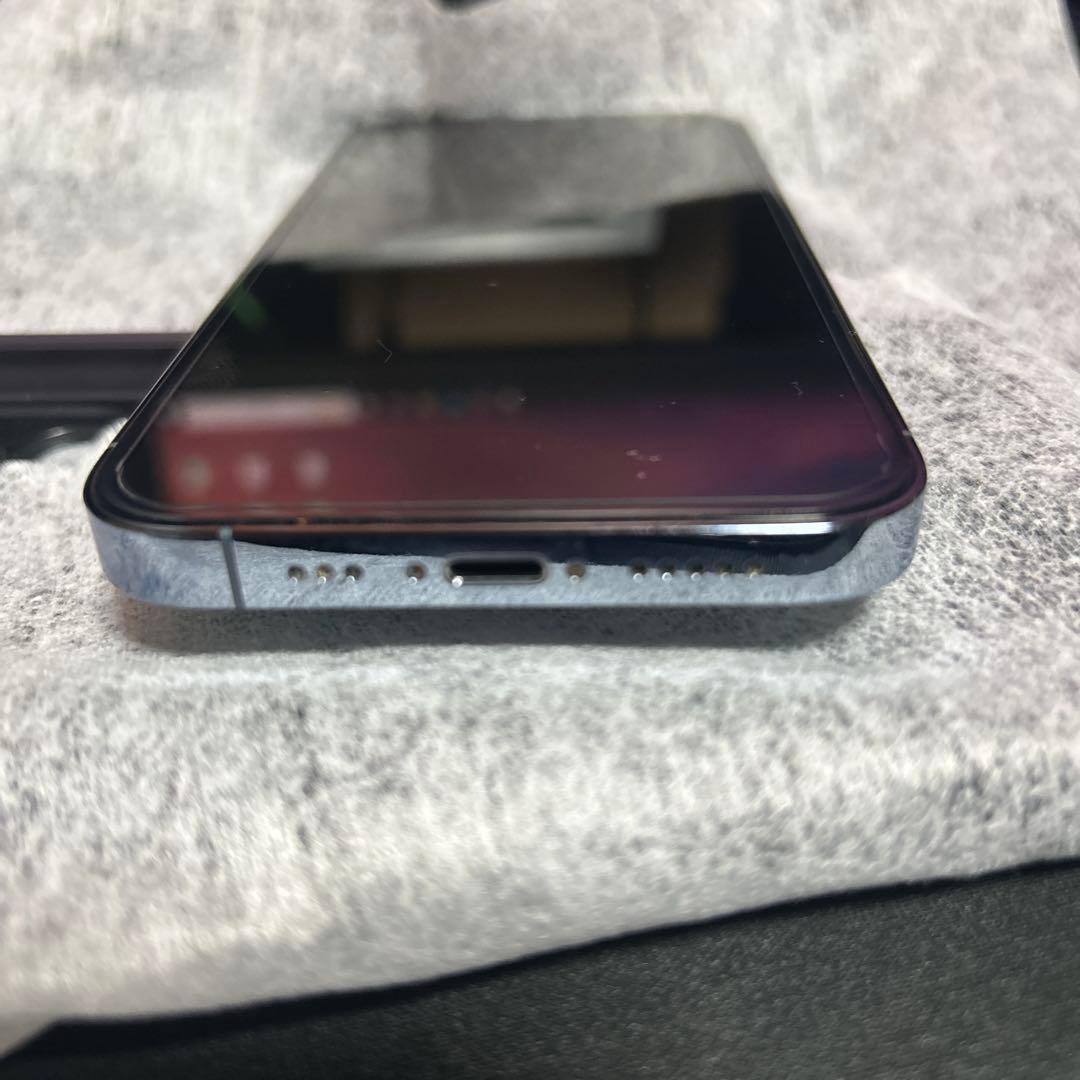 iPhone 12 pro本体中古