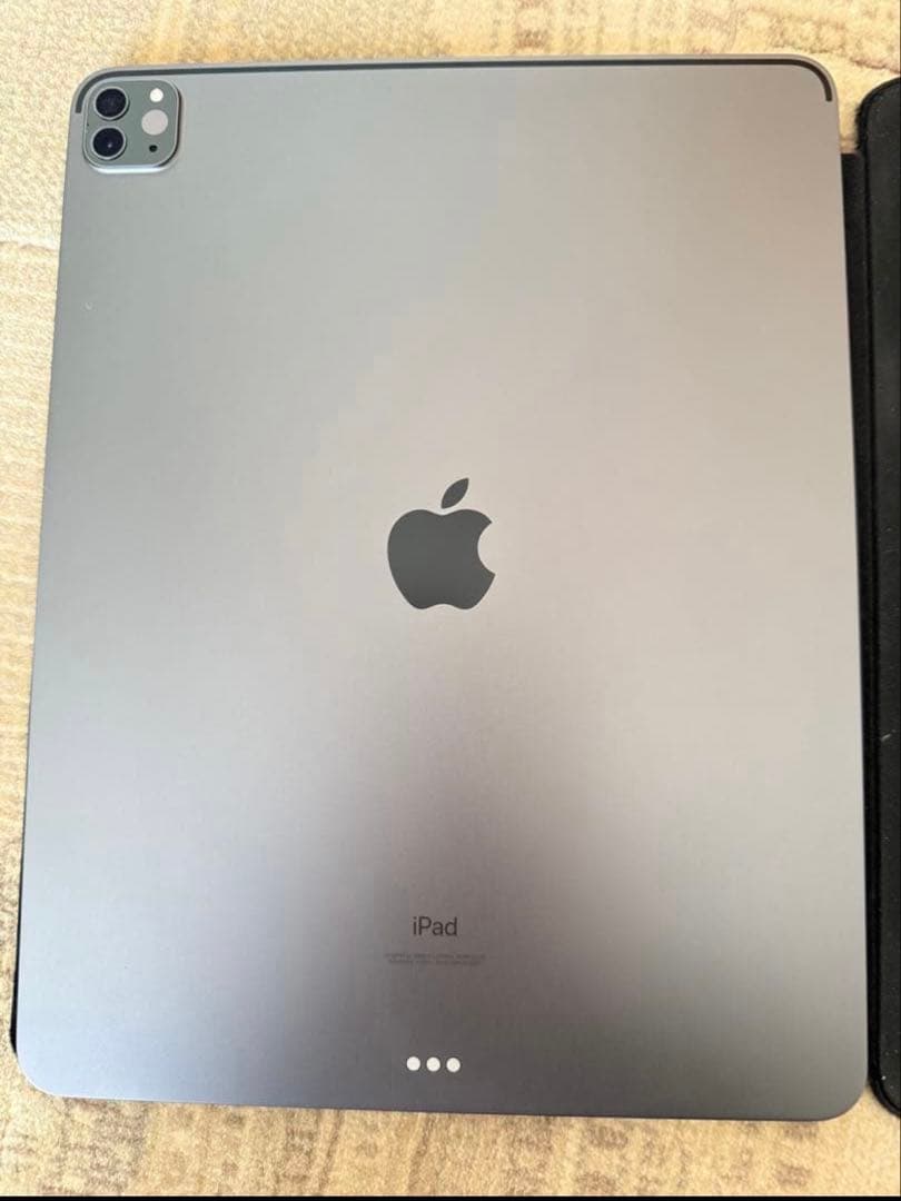 iPad Pro 12.9インチ (第5世代) m1搭載