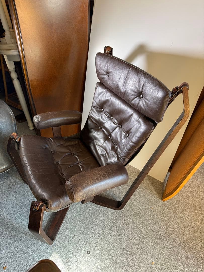 シガード・レッセル Falcon Chair with Arm バットネ 北欧