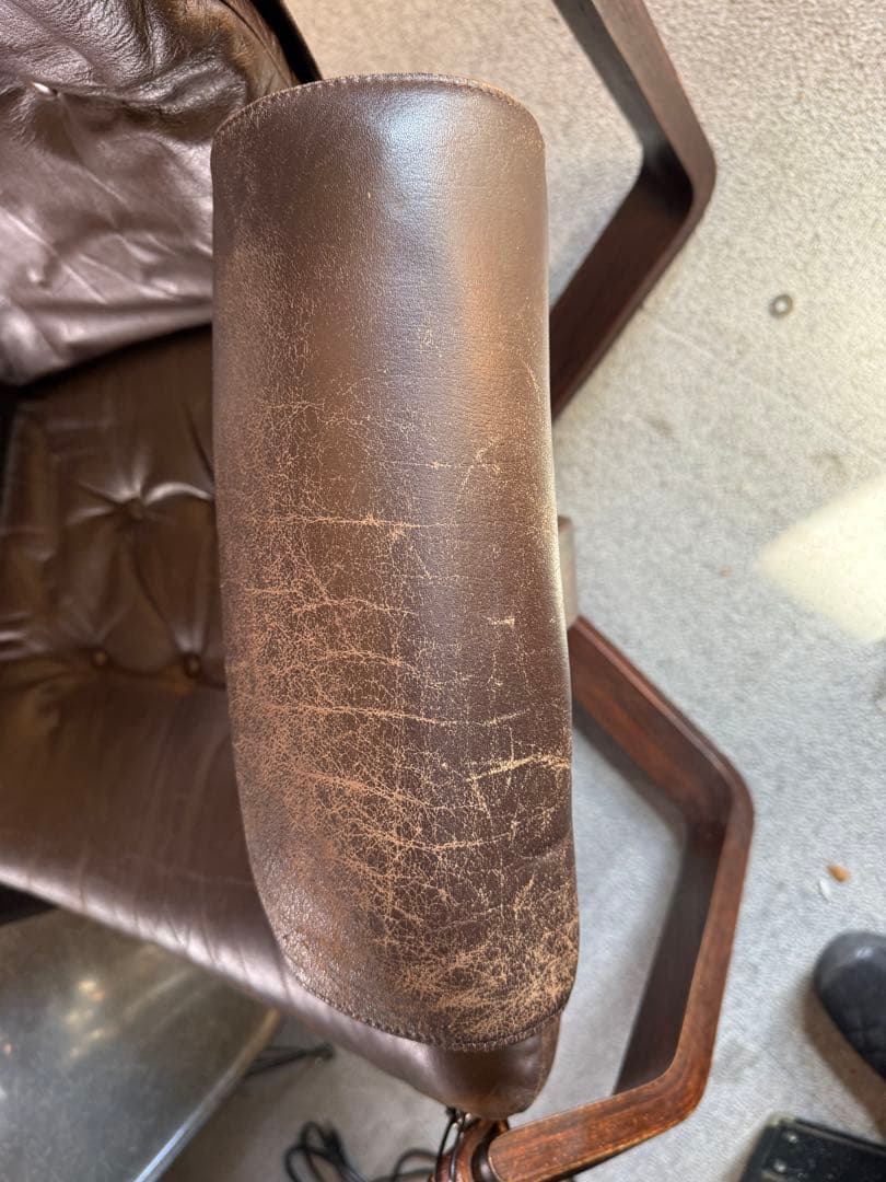 シガード・レッセル Falcon Chair with Arm バットネ 北欧