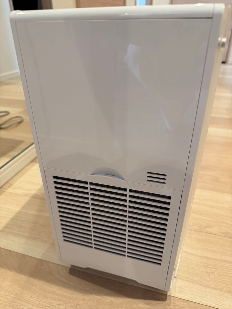 Panasonicナノイー搭載気化式加湿機 ミスティホワイトFE-KXY05-W