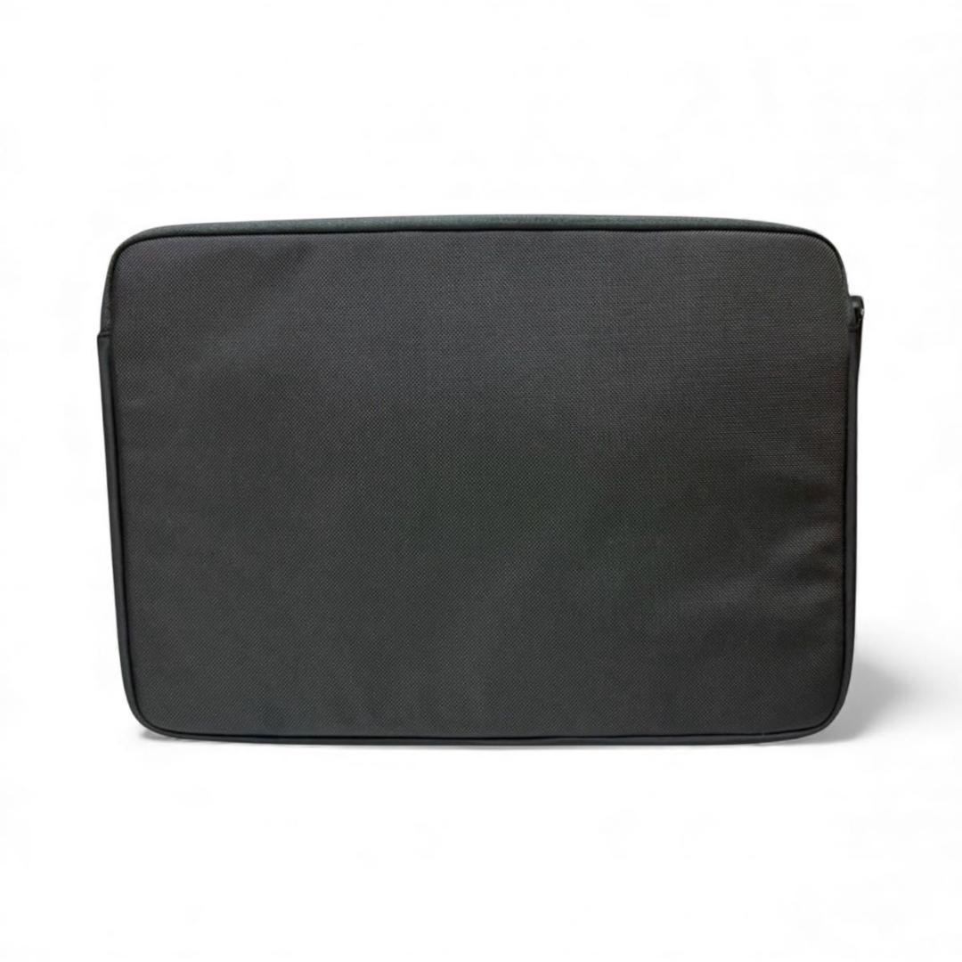 ほぼ未使用 TUMI ALPHA ラージ ラップトップ カバー 黒 PCケース