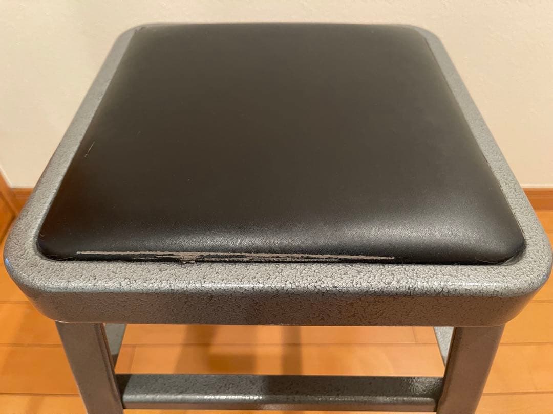 ダルトン DULTON ライト スツール　①