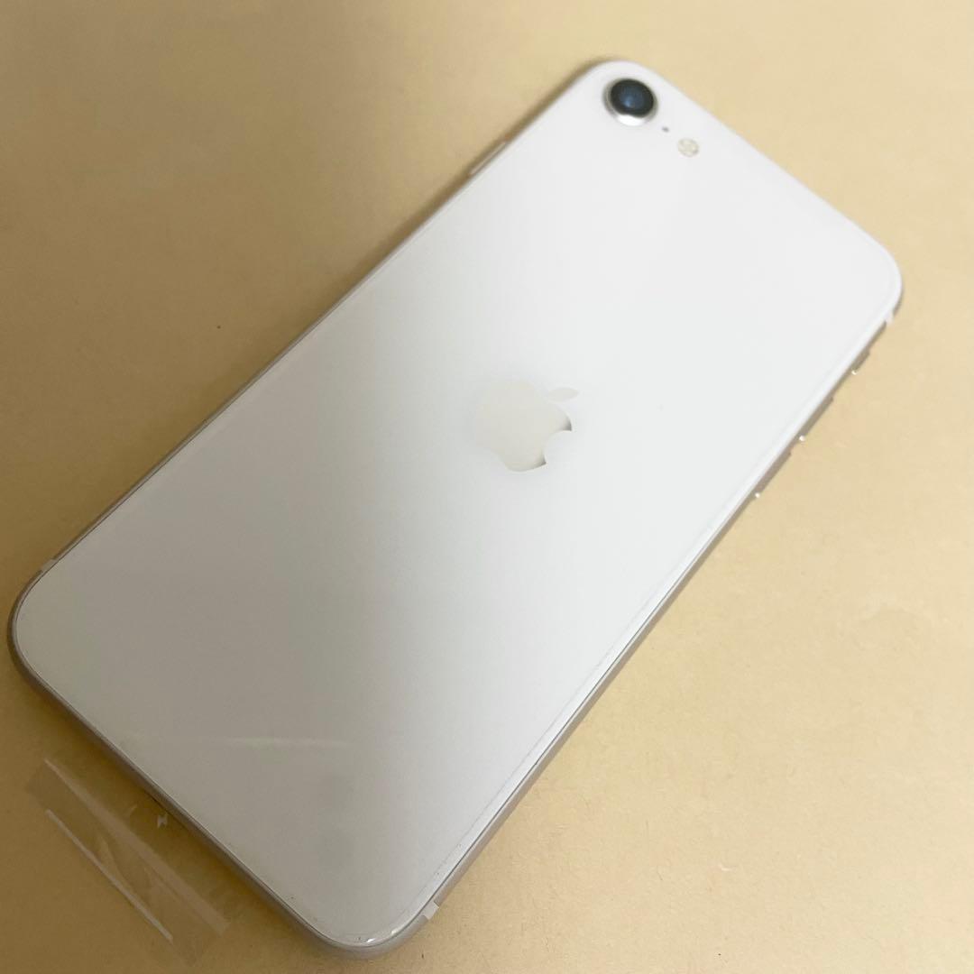 ほぼ未使用 ジャンク iPhone SE3 64GB SE 3 第3世代 本体