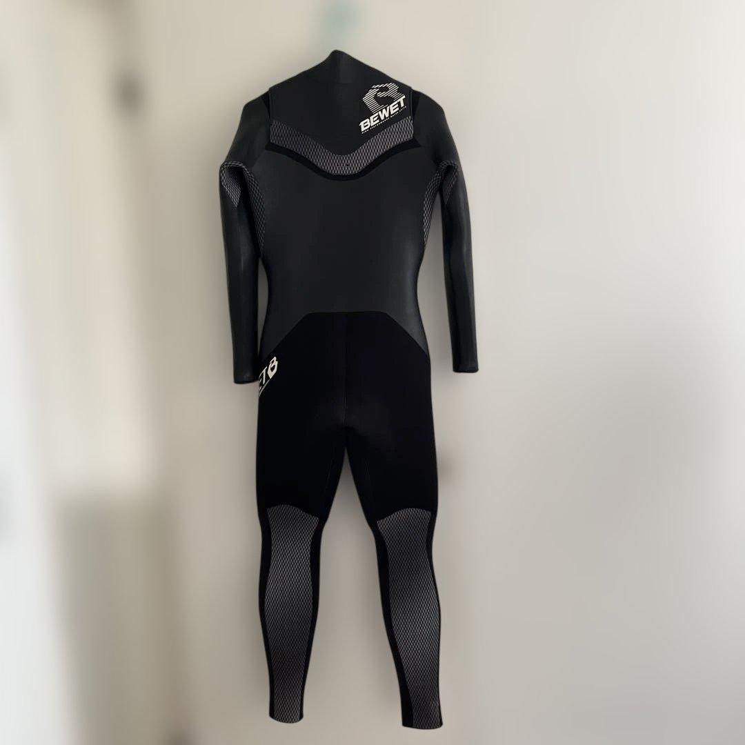 Bewet　５mm×３mmセミドライウェットスーツ