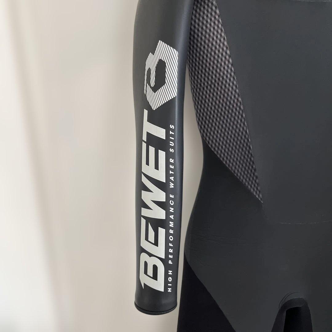 Bewet　５mm×３mmセミドライウェットスーツ