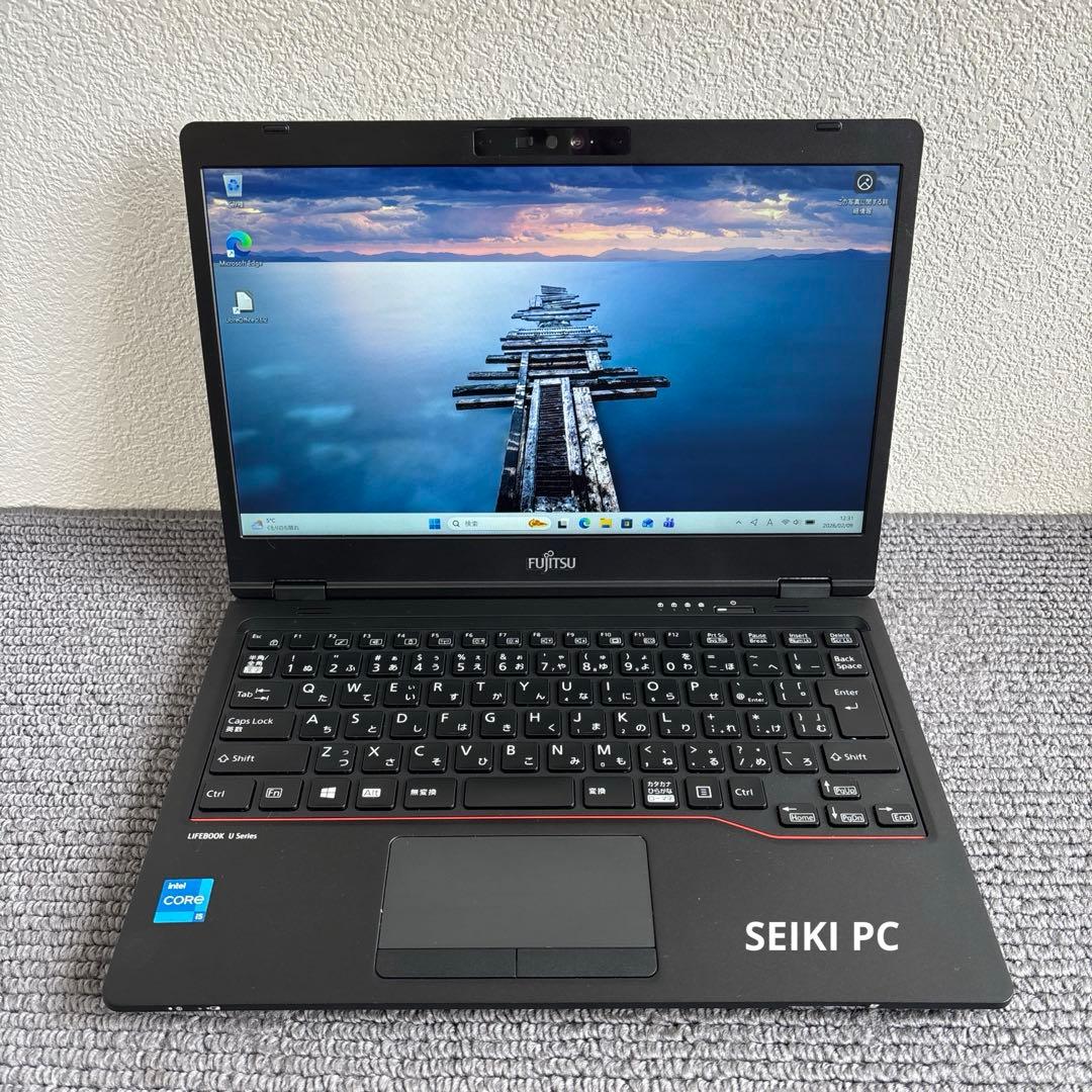 富士通lifebook U7311/F i5-1145G7 メモリ8GB 顔認証