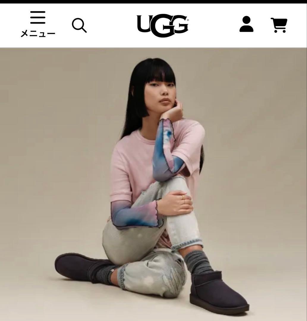 岡さん　UGG アグ　ブラック　黒 ブーツクラシック ウルトラ ミニ