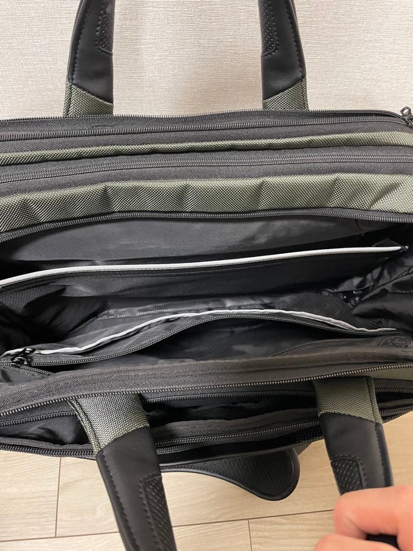 【ichi】サムソナイト　ベイルハンドル 15.6 エキスパンダブル