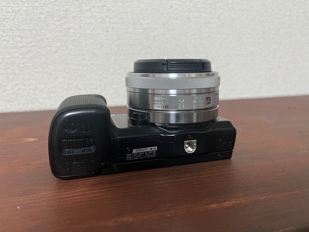 美品　SONY ミラーレス一眼カメラ NEX-5R レンズ3点付