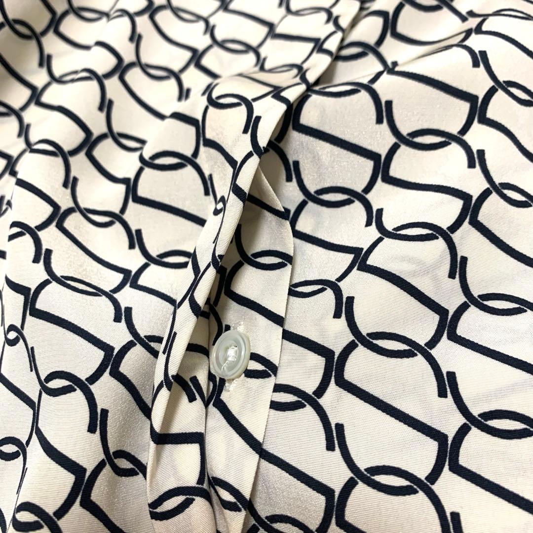 2023 Spick&Span モノグラムプリントレイヤースリーブブラウス 総柄