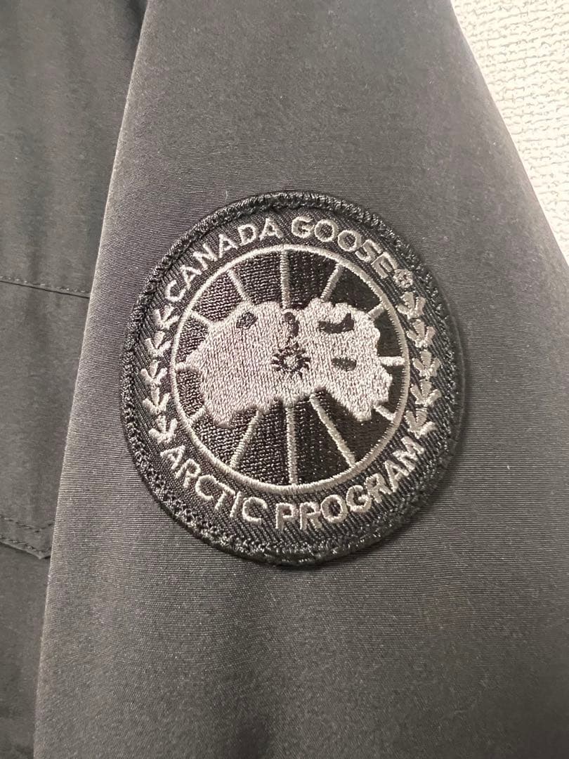   ブラックダウンジャケット