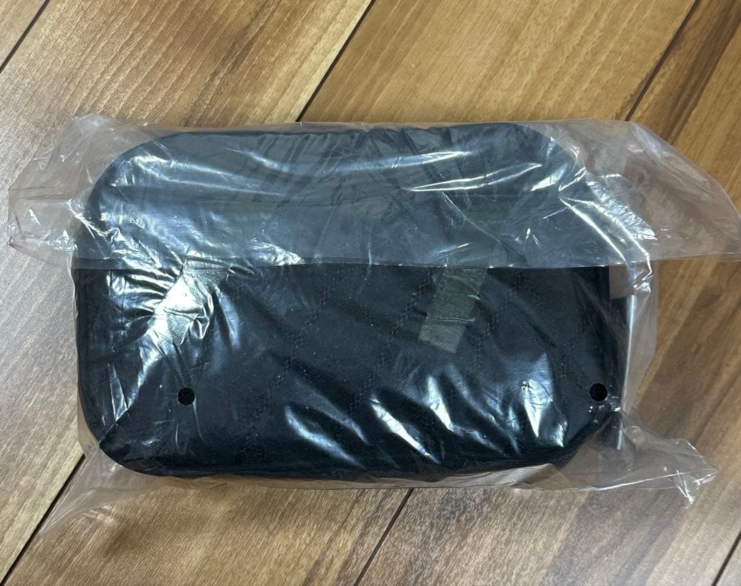 soleile《ボディバッグ》★ブラック★撥水バッグ★新品未使用★