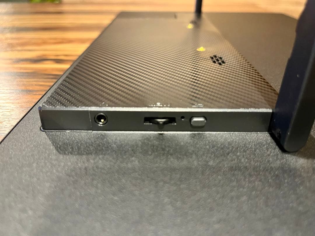 美品　モバイルモニター 18.5インチ 120Hz 自立型スタンド