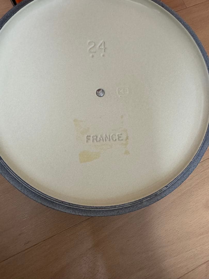 ル・クルーゼ　LE CREUSET ココット　ロンド　鍋　24センチ