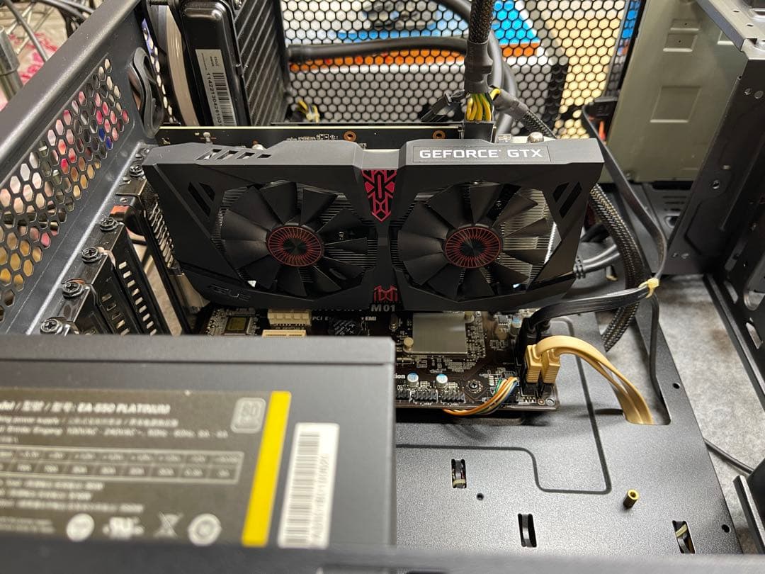 美品 ASUS STRIX GTX1060 6GB GDDR5 動作確認済み