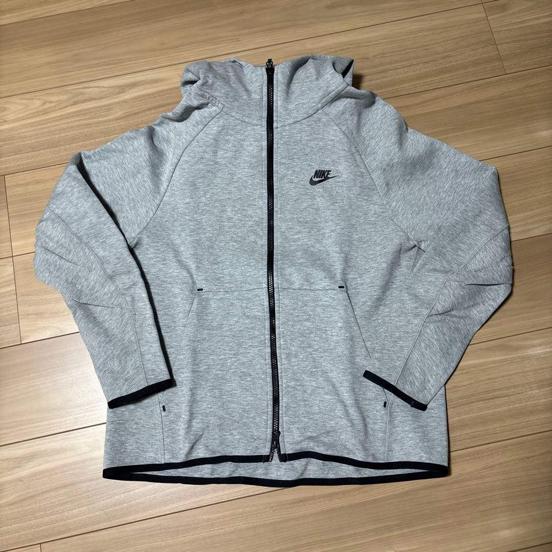 NIKEテックフリース上下セット【注意上L下M】