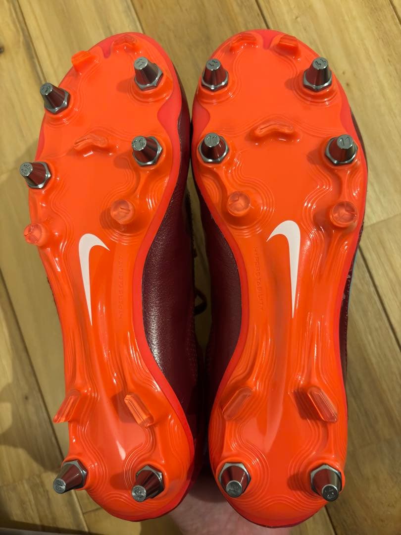 NIKE ティエンポ レジェンド SG